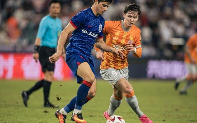 开云体育app-关于赛前上海申花造点机会阿贾克斯关键时刻队长鼓劲之后，Ning与40激战加拿大队分钟的信息